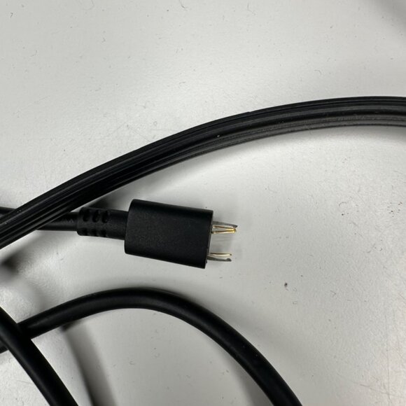 Lenovo A/C Adpater USB Type C Broken charger - Picture 3 of 5